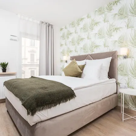 Inpoint Apartments G11 Near Old Town & Kazimierz District & Parking Option Krakow Exterior photo