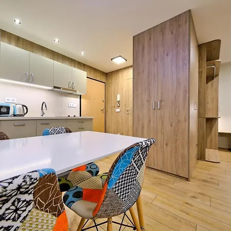 Inpoint Apartments G11 Near Old Town & Kazimierz District & Parking Option Krakow Exterior photo
