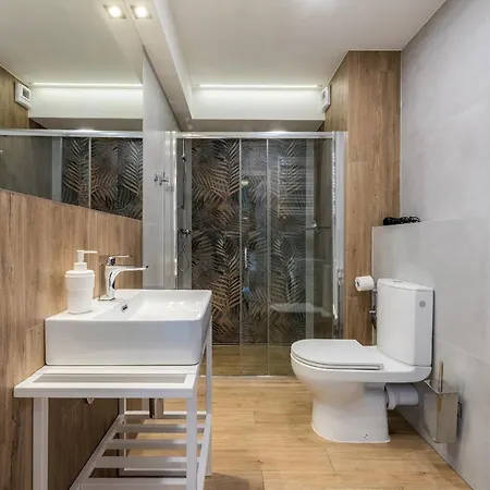 Inpoint Apartments G11 Near Old Town & Kazimierz District & Parking Option Krakow Exterior photo