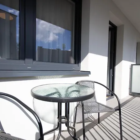 Inpoint Apartments G11 Near Old Town & Kazimierz District & Parking Option Krakow Exterior photo