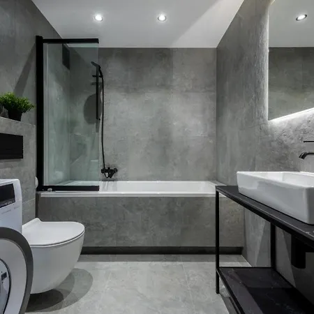 Inpoint Apartments G11 Near Old Town & Kazimierz District & Parking Option Krakow Exterior photo