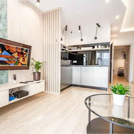 Inpoint Apartments G11 Near Old Town & Kazimierz District & Parking Option Krakow Room photo