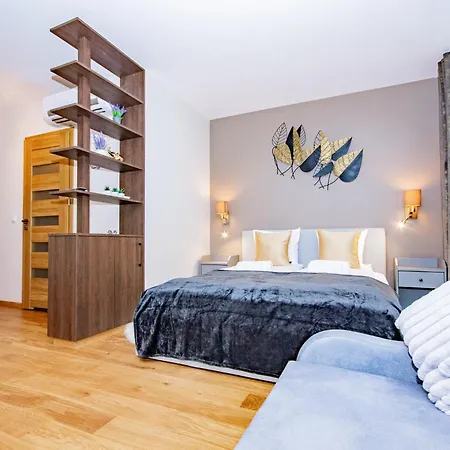 Inpoint Apartments G11 Near Old Town & Kazimierz District & Parking Option Krakow Room photo