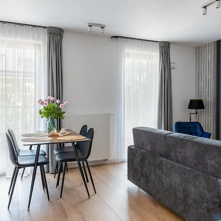 Inpoint Apartments G11 Near Old Town & Kazimierz District & Parking Option Krakow Room photo