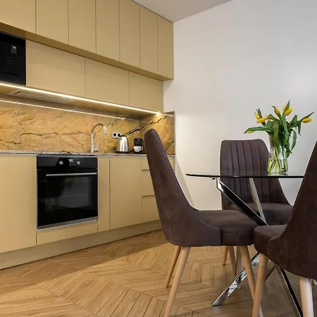 Inpoint Apartments G11 Near Old Town & Kazimierz District & Parking Option Krakow Room photo