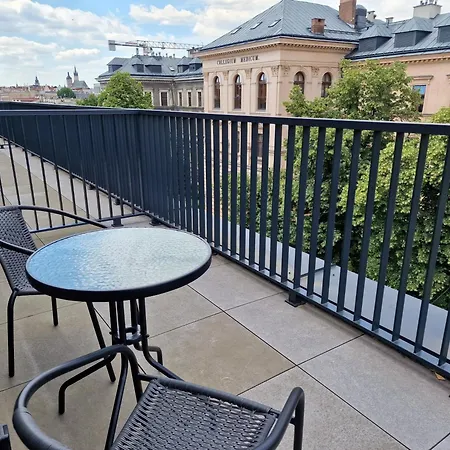 Inpoint Apartments G11 Near Old Town & Kazimierz District & Parking Option Krakow Room photo